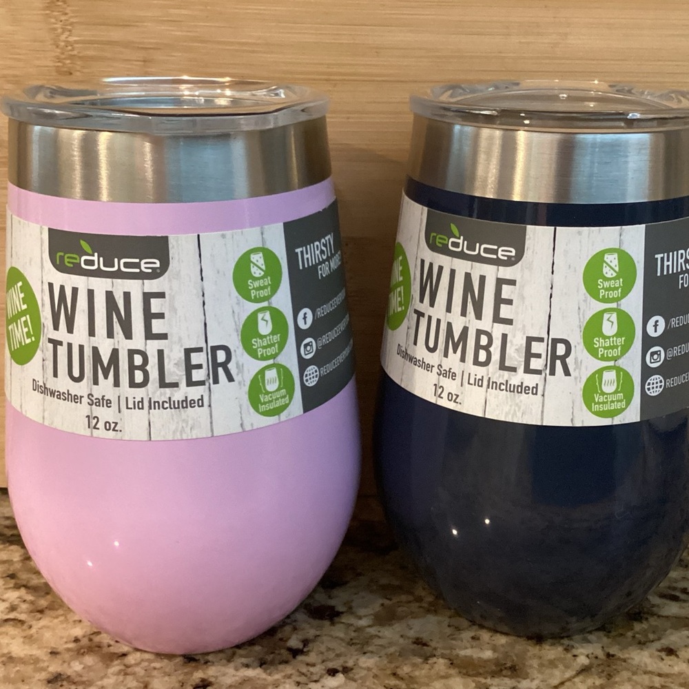NWT REDUCE Insulated Wine tumbler set with lids patio pool tailgate party